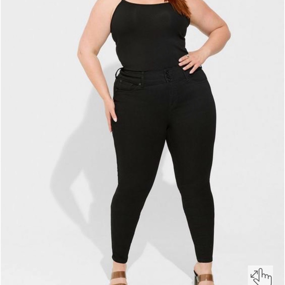 Torrid Black Jegging skinny jeans